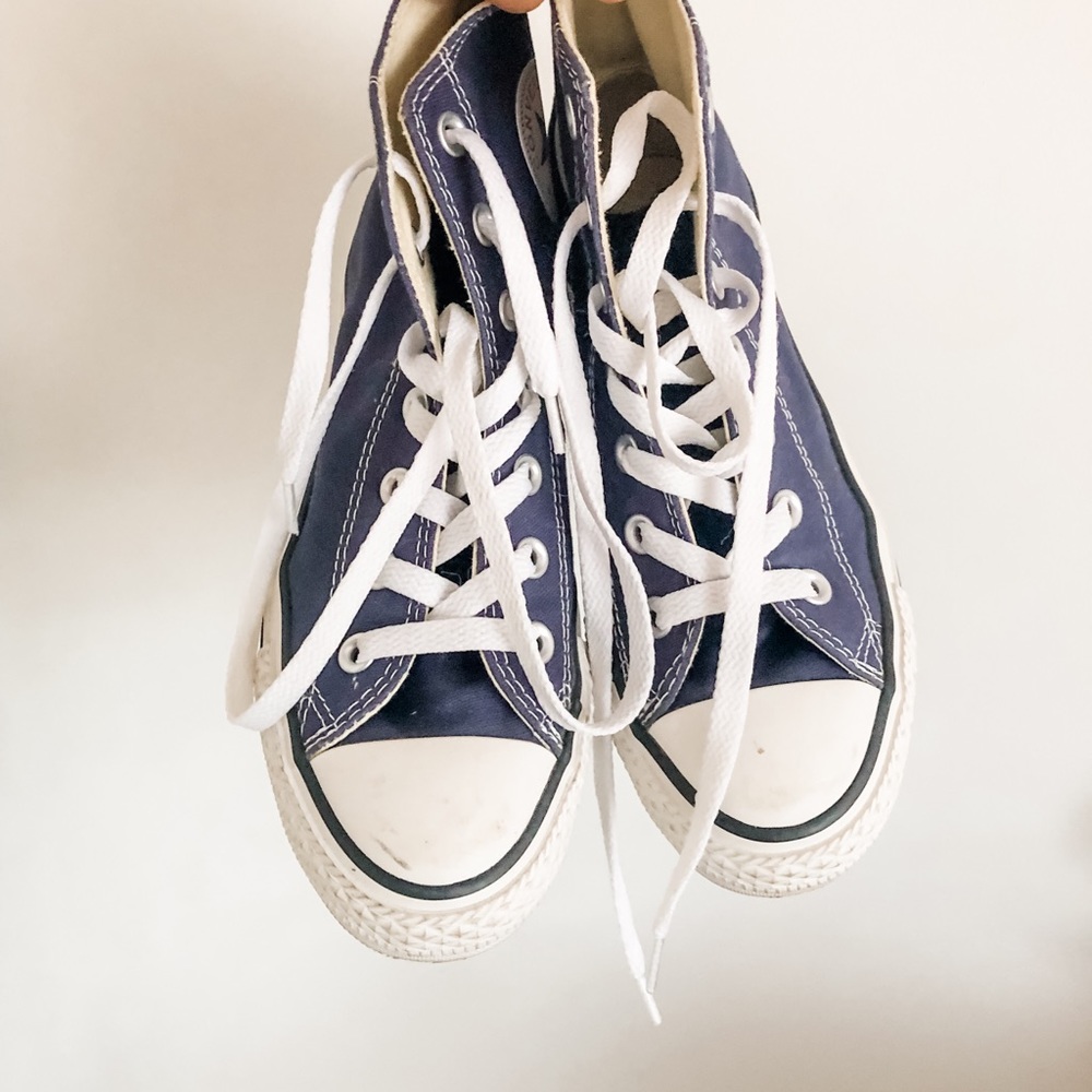 Navy high top converse